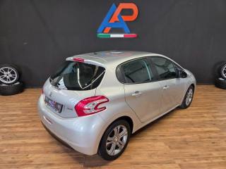 PEUGEOT 208 usata, con Airbag Passeggero