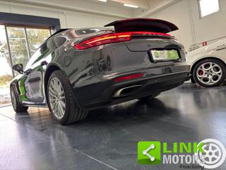 PORSCHE Panamera usata, con Bracciolo