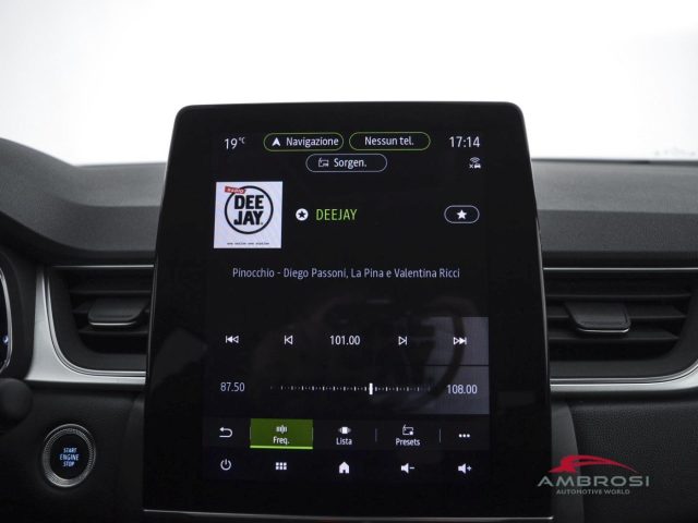 RENAULT Captur usata 13