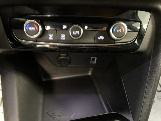 OPEL Corsa usata, con Servosterzo