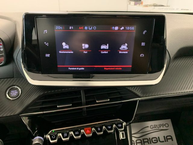 PEUGEOT 2008 usata, con Volante in pelle
