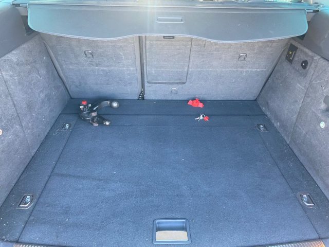 VOLKSWAGEN Touareg usata, con Airbag Passeggero