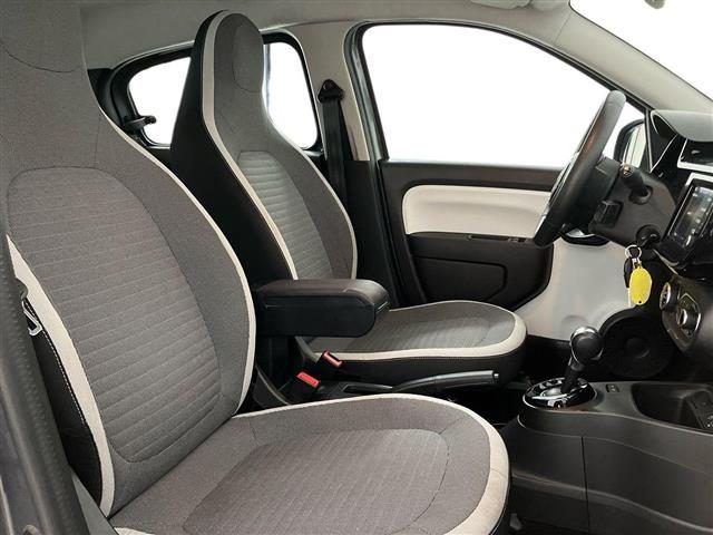 RENAULT Twingo usata, con Controllo automatico clima