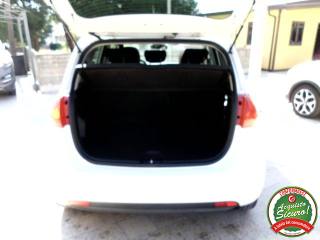 KIA Venga usata 36