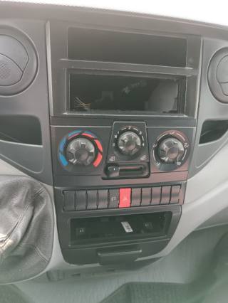 IVECO Daily usata 8