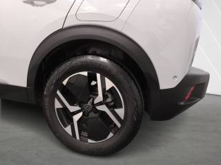 PEUGEOT 2008 usata, con Volante multifunzione