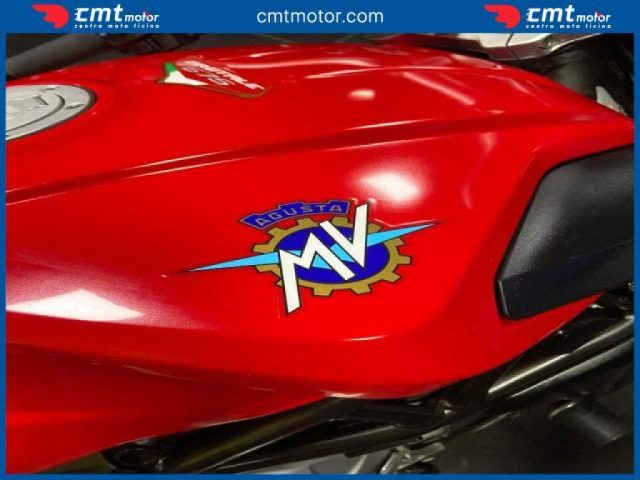MV AGUSTA Brutale 675 usata 8