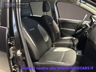 DACIA Sandero usata, con Autoradio