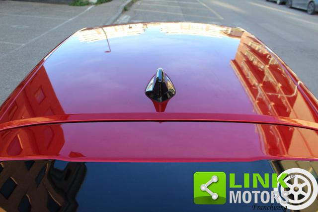 PEUGEOT 208 usata, con Park Distance Control