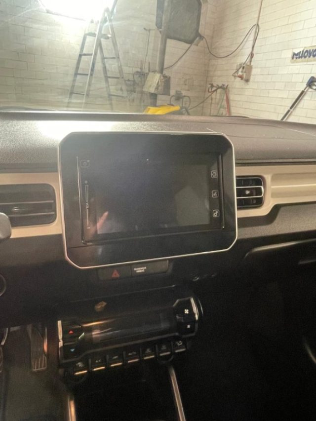 SUZUKI Ignis usata, con Fendinebbia