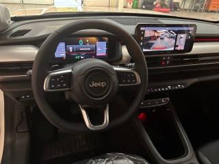 JEEP Avenger usata, con Autoradio digitale