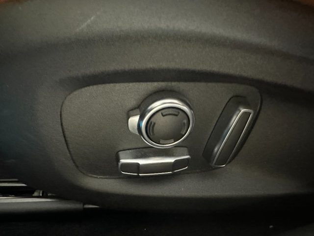 JAGUAR I-Pace usata, con USB