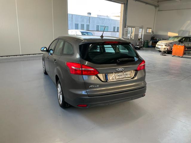 FORD Focus usata, con Alzacristalli elettrici