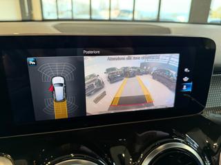 MERCEDES-BENZ GLB 200 usata, con Controllo automatico clima