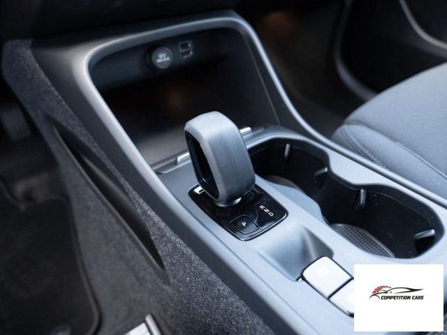 VOLVO XC40 usata, con Autoradio digitale