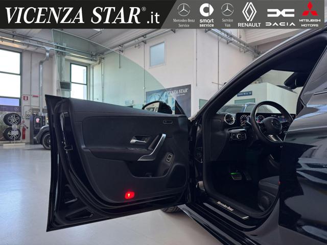 MERCEDES-BENZ CLA 200 usata, con Vetri oscurati