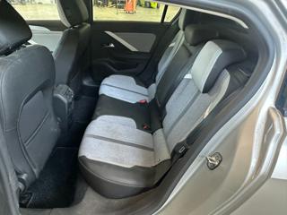 OPEL Astra usata, con Park Distance Control