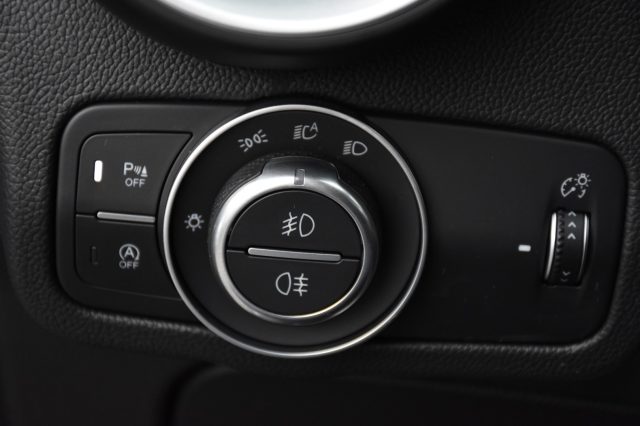 ALFA ROMEO Stelvio usata, con Controllo elettronico della corsia