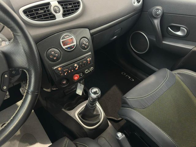 RENAULT Clio usata, con Controllo trazione