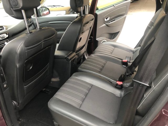 RENAULT Scenic usata, con Servosterzo
