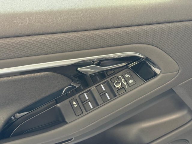 LAND ROVER Range Rover Evoque usata, con Sensore di pioggia