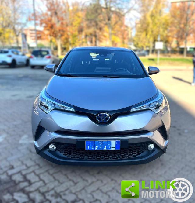 TOYOTA C-HR usata, con Specchietti laterali elettrici