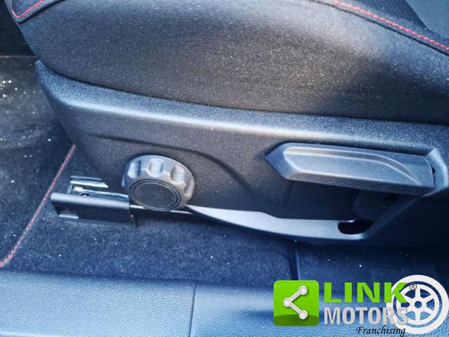 FORD Focus usata, con Sensori di parcheggio posteriori