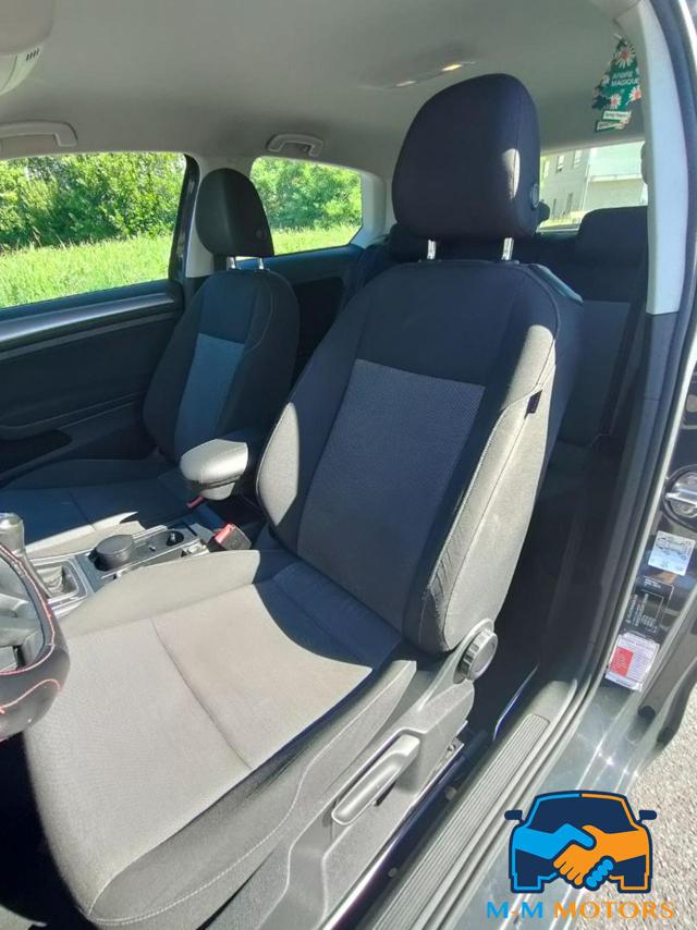 VOLKSWAGEN Golf usata, con Fendinebbia