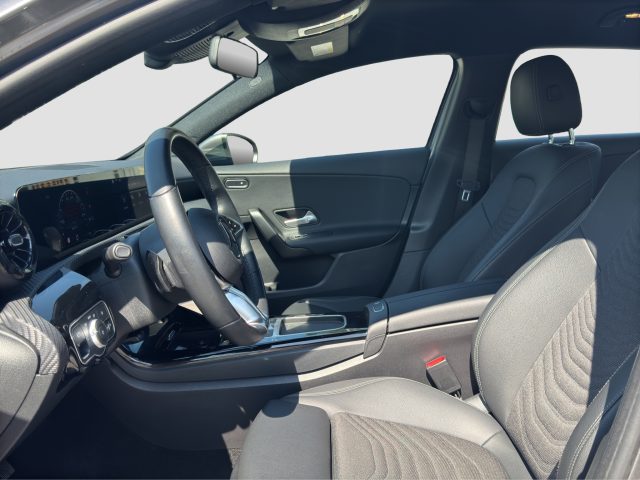 MERCEDES-BENZ A 180 usata 8