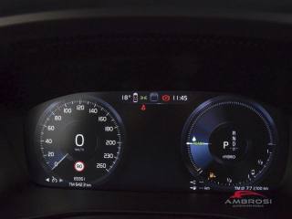 VOLVO XC40 usata 12