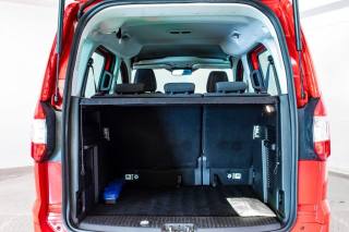 FORD Tourneo Courier usata, con Fendinebbia