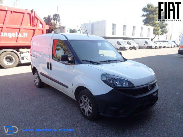 FIAT Doblo usata, con Alzacristalli elettrici