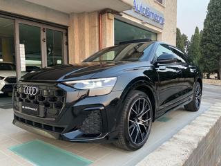 AUDI Q8 50 TDI 286 CV quattro tiptronic S line edition.