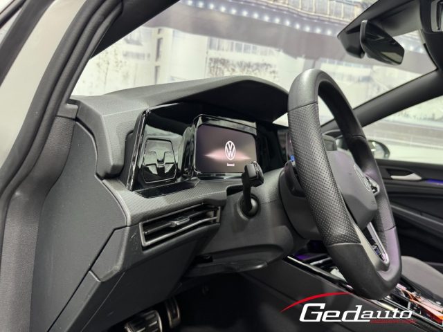 VOLKSWAGEN Golf usata, con Controllo automatico clima