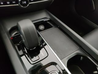 VOLVO V60 usata, con Portellone posteriore elettrico