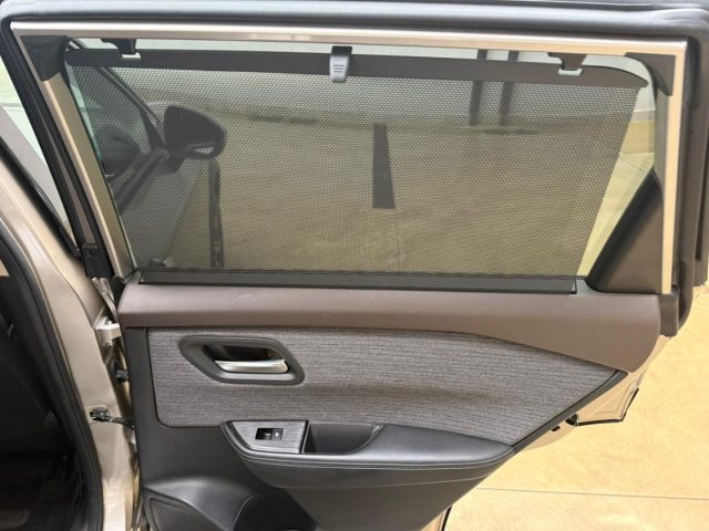 NISSAN X-Trail usata, con Telecamera per parcheggio assistito
