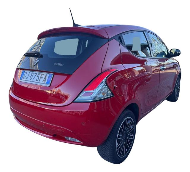 LANCIA Ypsilon usata, con ESP