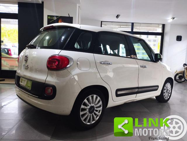 FIAT 500L usata, con Autoradio