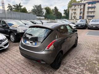 LANCIA Ypsilon usata, con Chiusura centralizzata