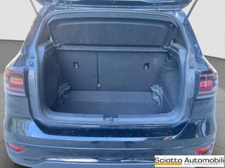 VOLKSWAGEN T-Cross usata, con Autoradio digitale