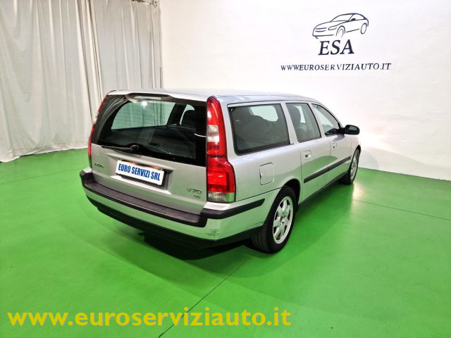 VOLVO V70 usata, con Controllo automatico clima