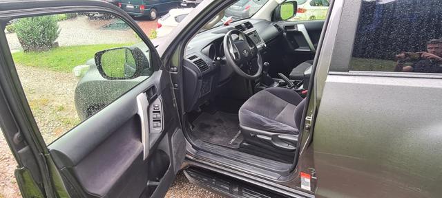 TOYOTA Land Cruiser usata, con Alzacristalli elettrici