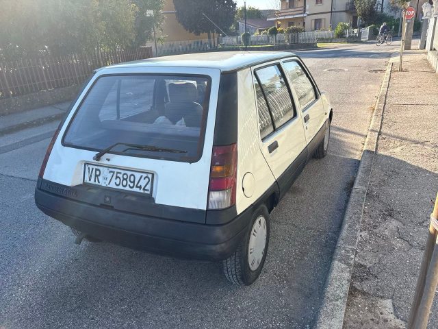RENAULT R 5 usata 9
