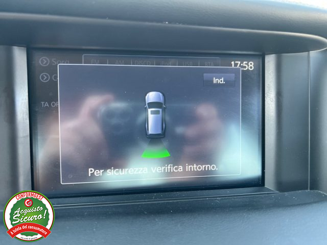 INFINITI Q30 usata, con Autoradio