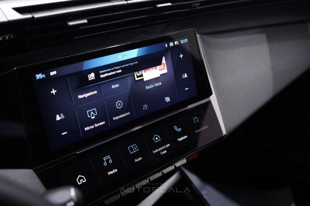 PEUGEOT 308 usata, con Volante in pelle