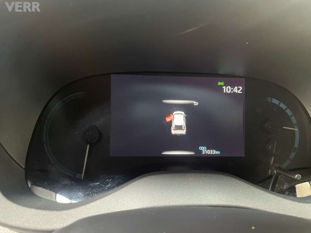 TOYOTA Yaris usata, con Volante in pelle