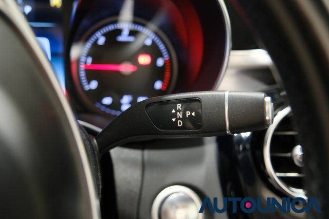 MERCEDES-BENZ C 220 usata, con Vivavoce