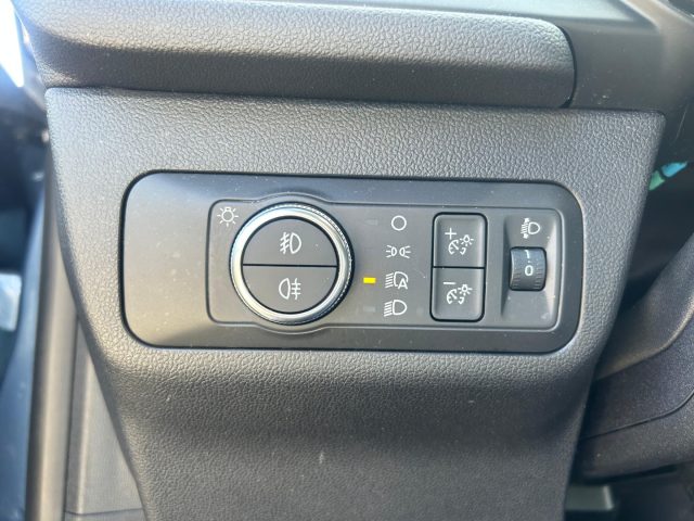 FORD Kuga usata, con Fari Xenon
