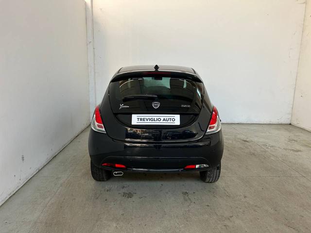 LANCIA Ypsilon usata, con Autoradio