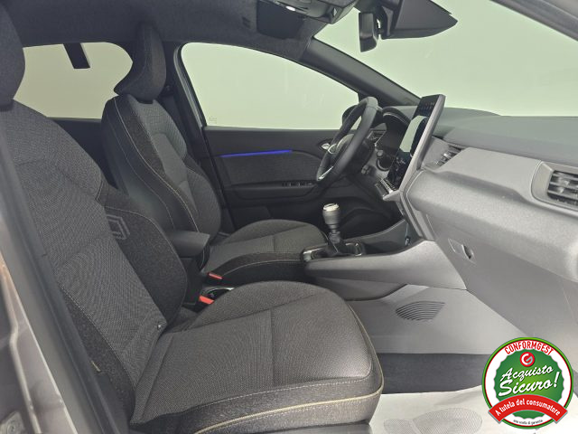 RENAULT Captur usata, con Bracciolo